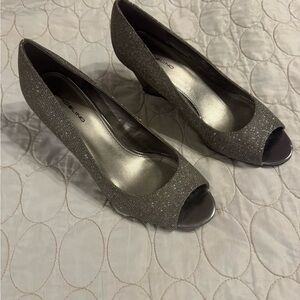 Bandolino Sparkling Silver Peep-Toe Heels
